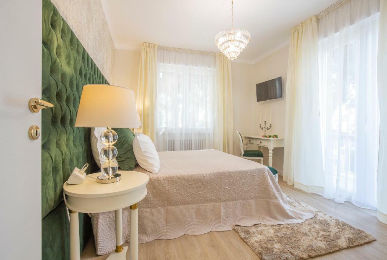 Crys: Apartments, Holiday, Business, Verde Werona Zewnętrze zdjęcie